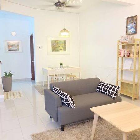 Home Sweet Home เซเมนยีห์ ภายนอก รูปภาพ