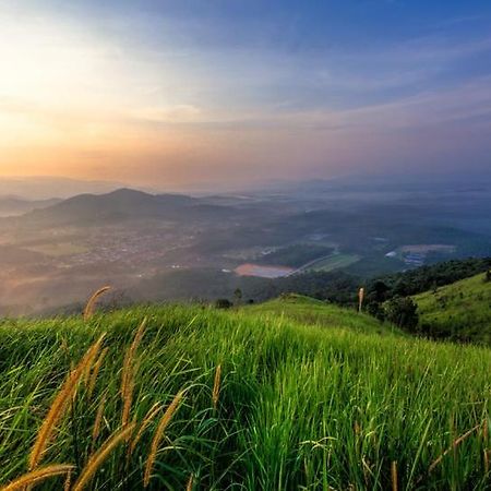Home Sweet Home เซเมนยีห์ ภายนอก รูปภาพ